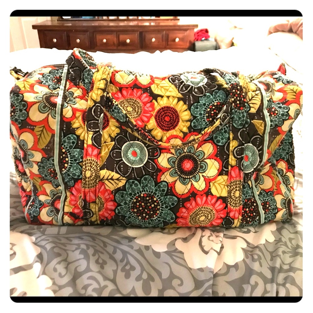 Vera Bradley large travel bag